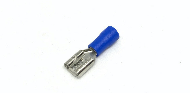 КПИ гнездо-7,4мм 1,5-2,5мм2