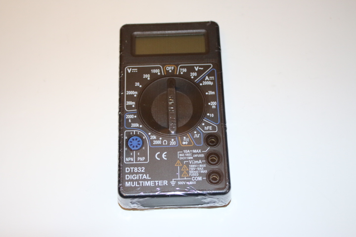 Мультиметр DT838